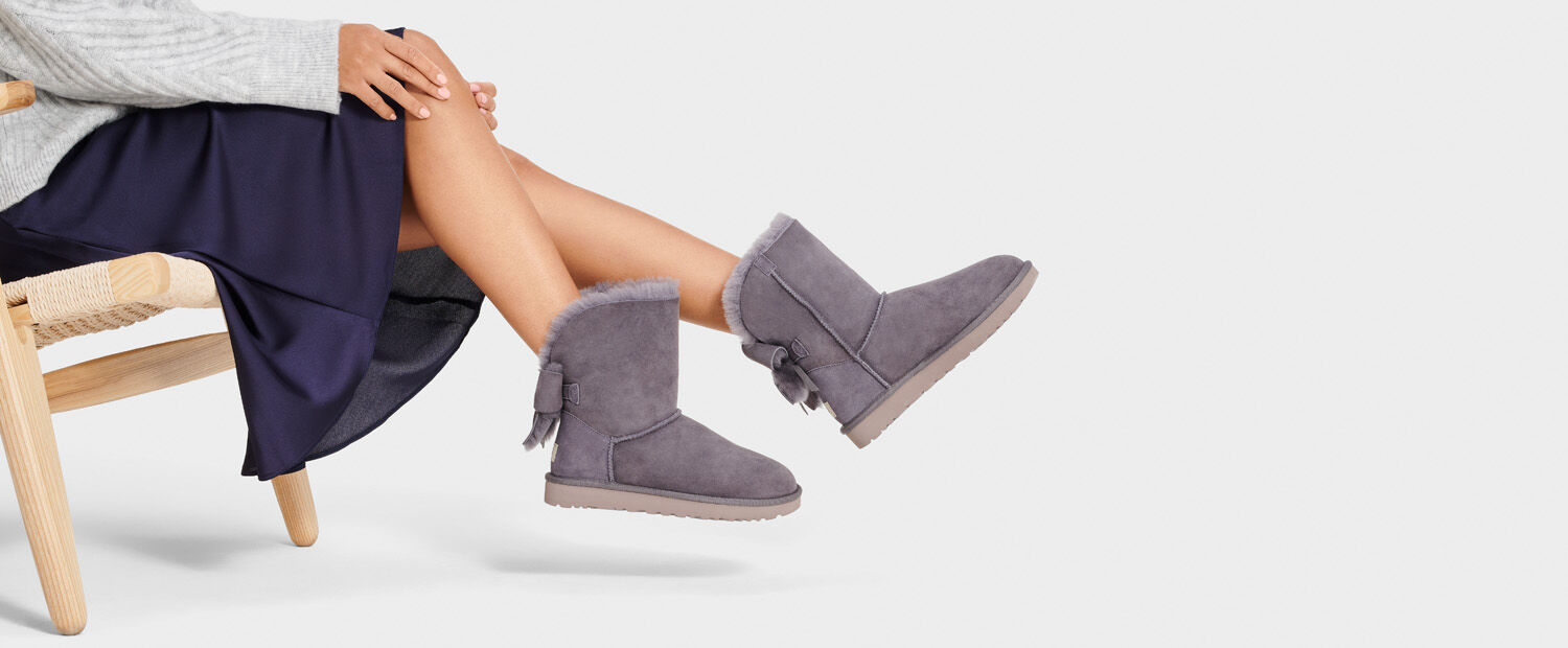Classic Short Cuffed Bow Boot | UGG®