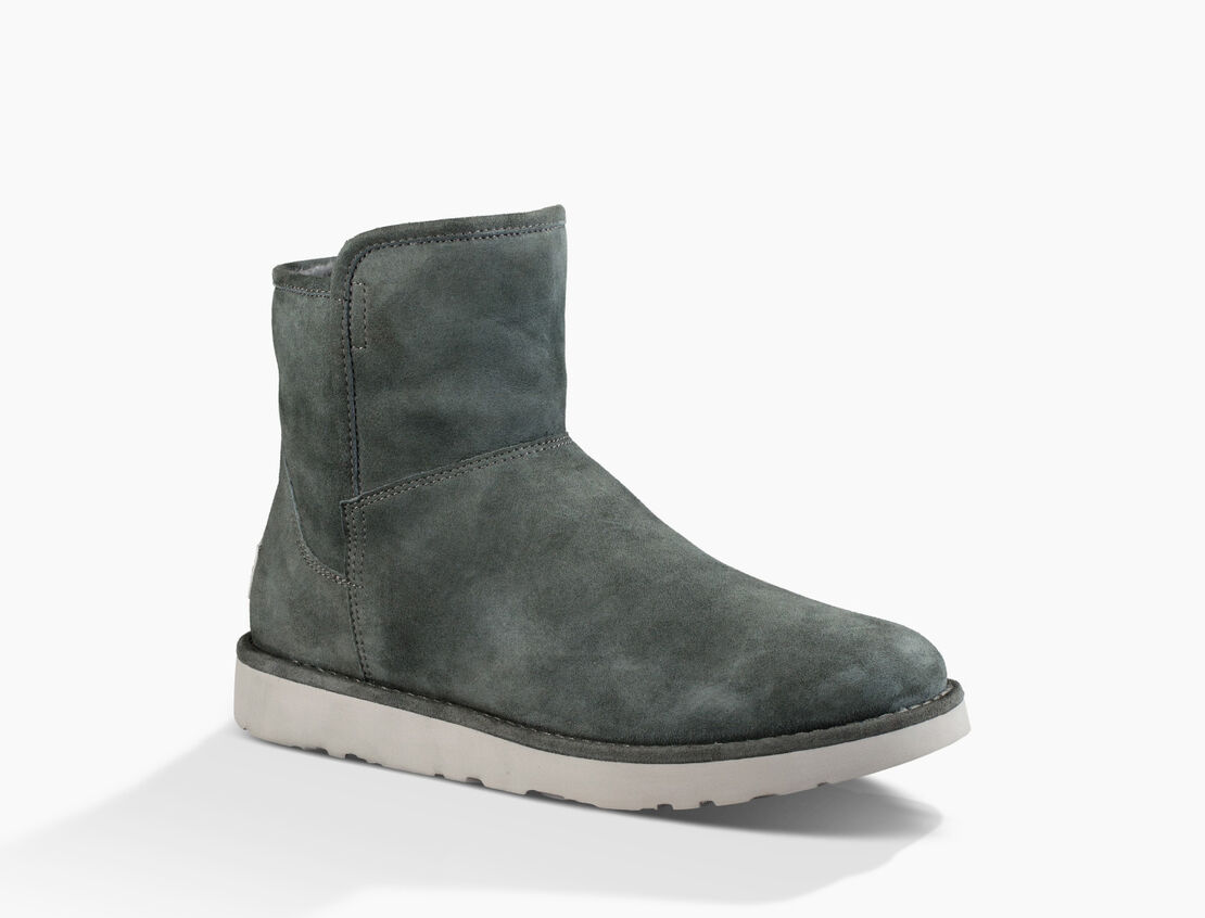 アブリー ミニ 1016548｜ブーツ｜UGG®（アグ）公式オンライン アウトレットストア