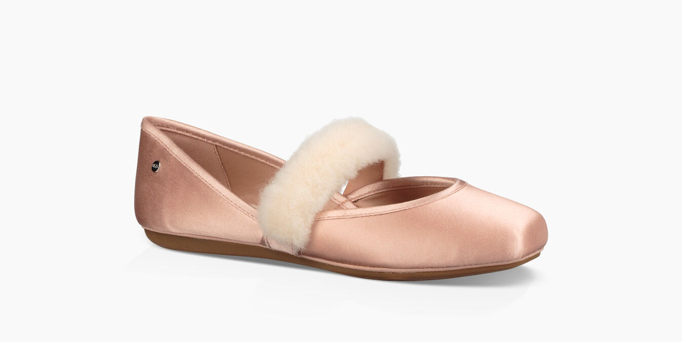 ugg lena fluff flat