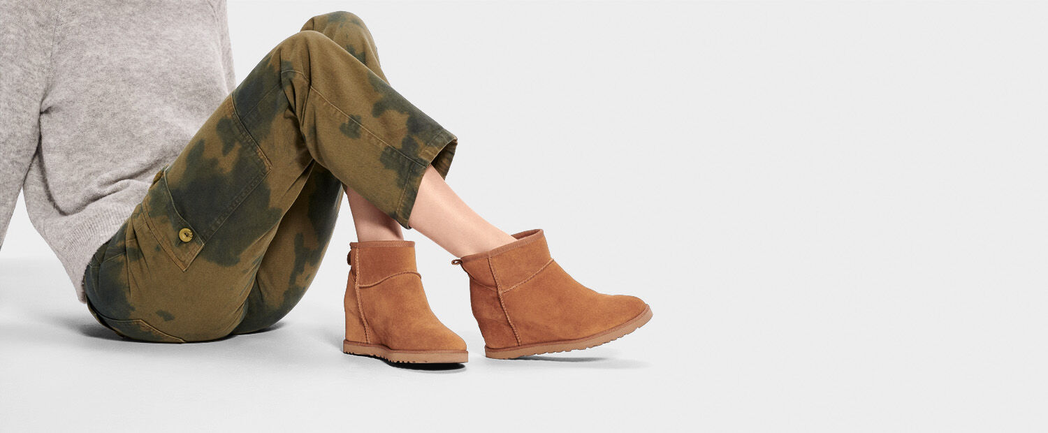 クラシック フェム ミニ 1104609 ヒールブーツ Ugg アグ 公式サイト