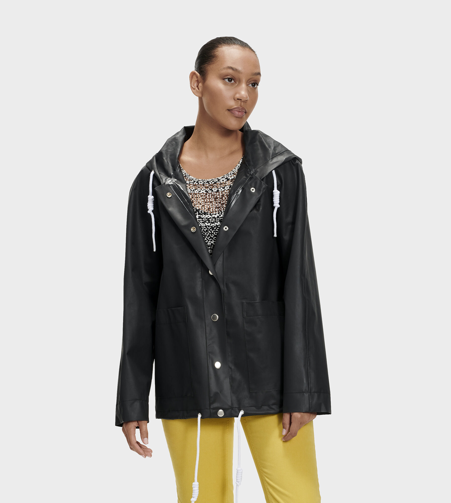 UGG (アグ) レディースINNES RAIN JACKET - イネス レイン ジャケット Black, M