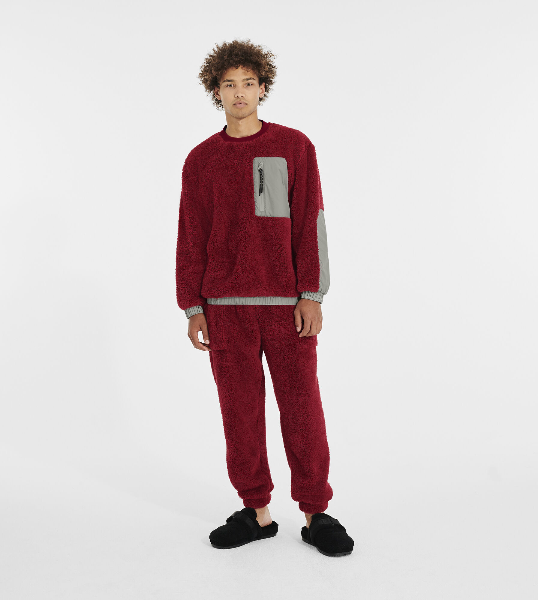 UGG (アグ) メンズボトムス NIKO SHERPA JOGGER Rich Red/Cobble, M