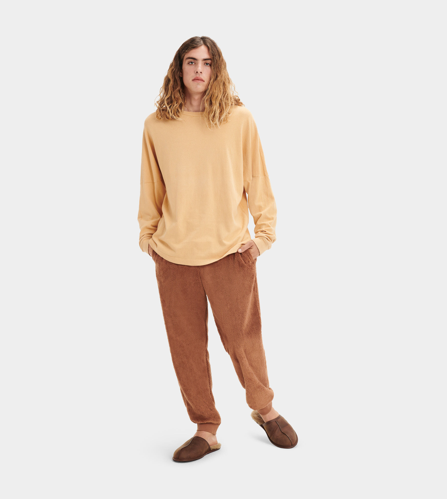 UGG (アグ) メンズボトムス LIONEL Cedar Bark, M