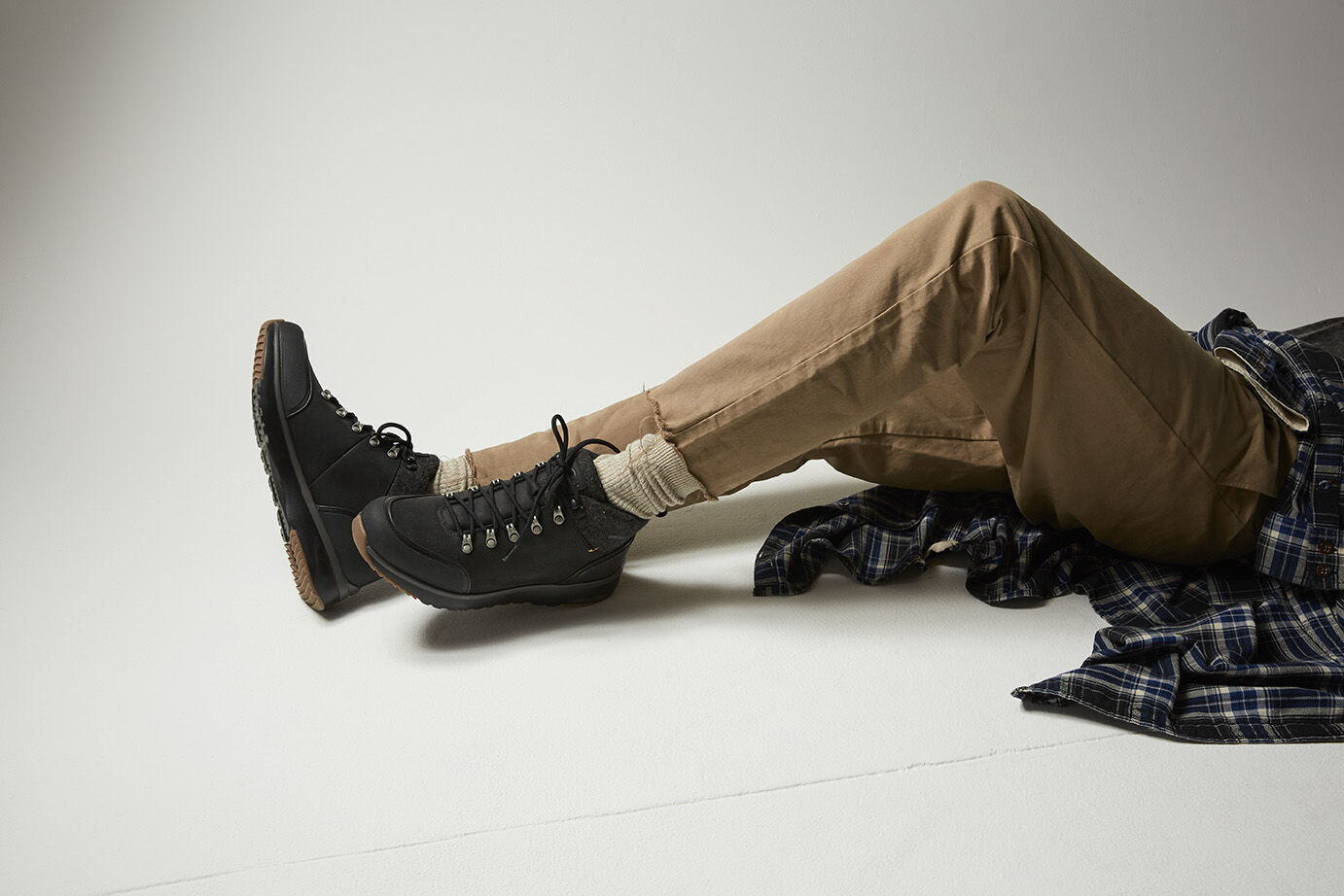 mens ugg dress boots