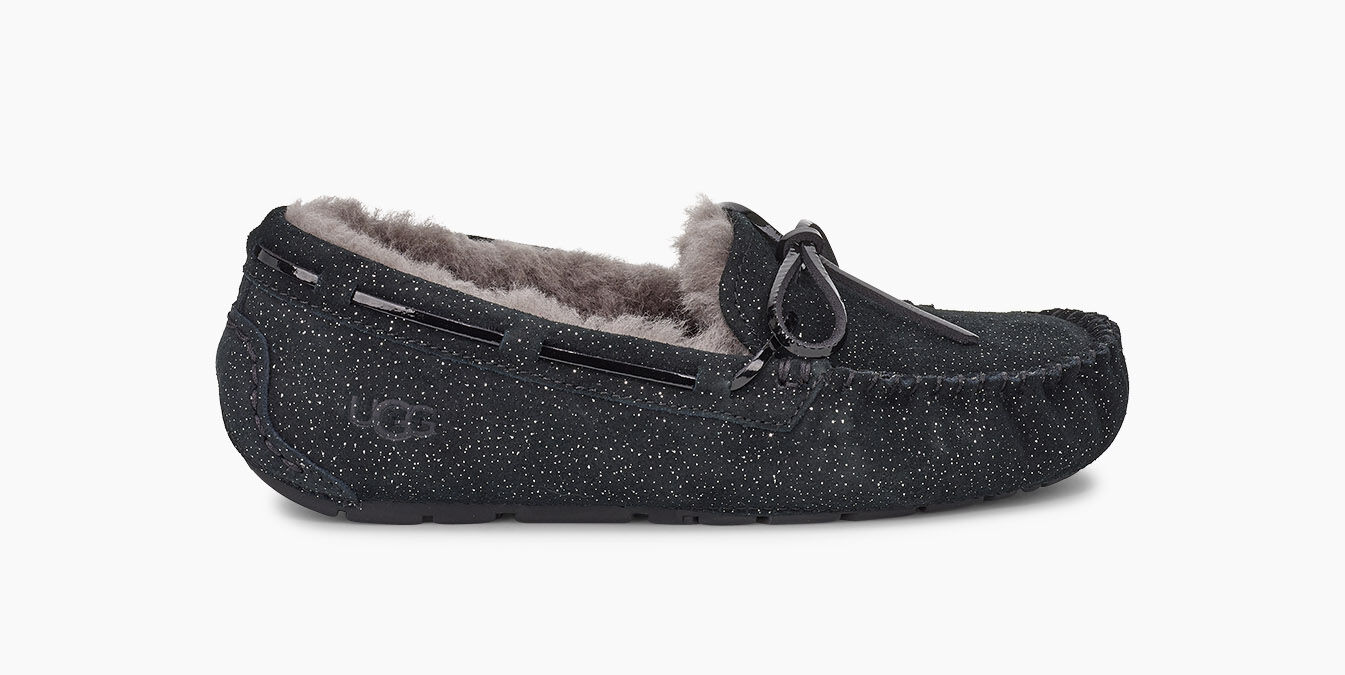 fuzzy clog slippers