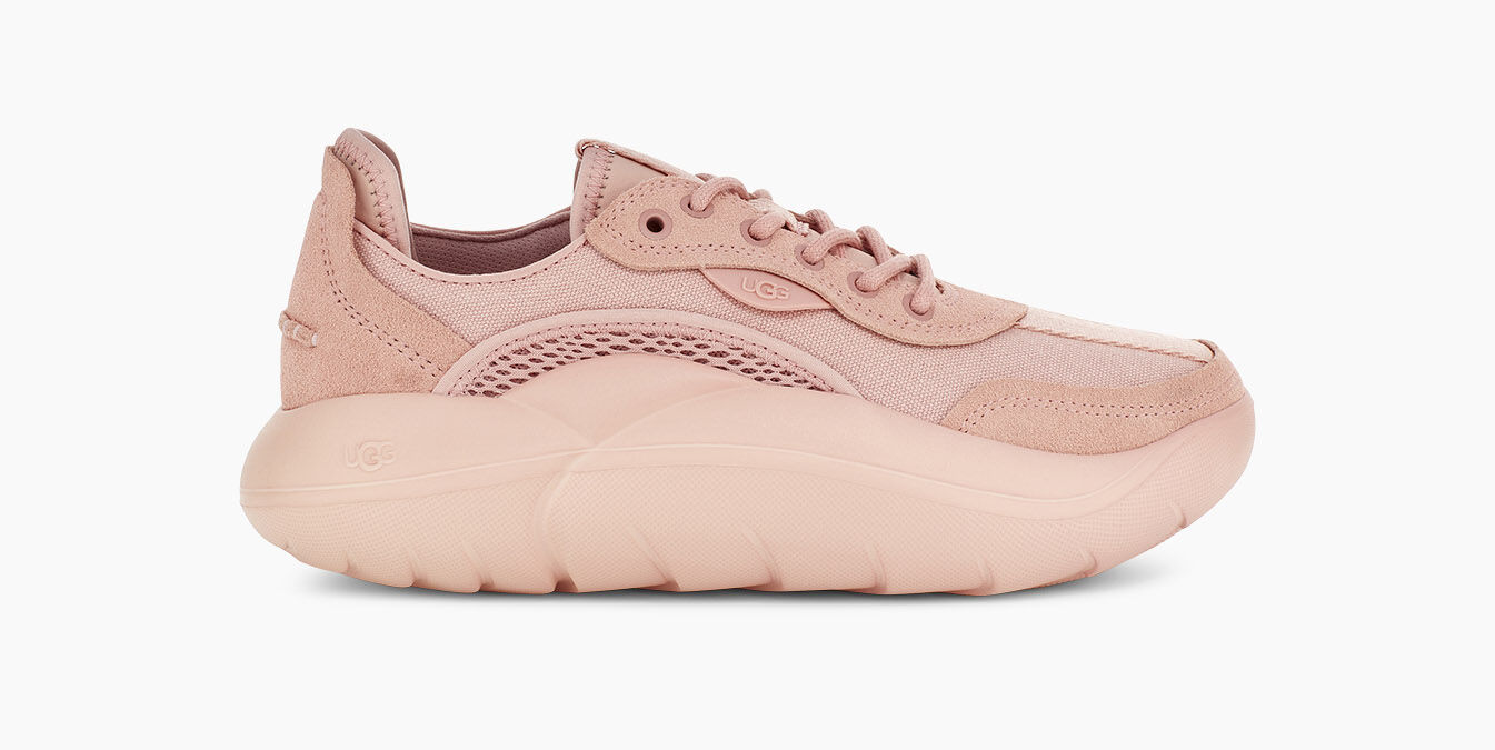 La cloud low trainer