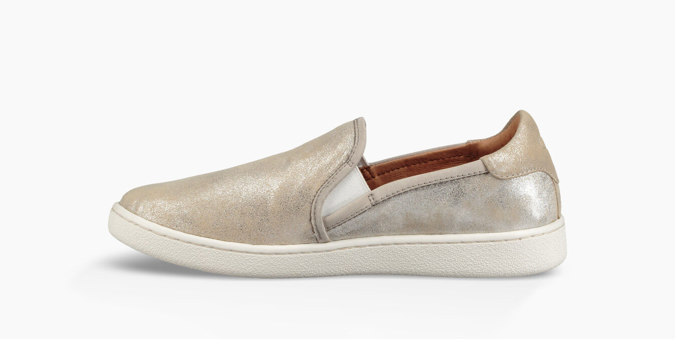 ugg cas slip on