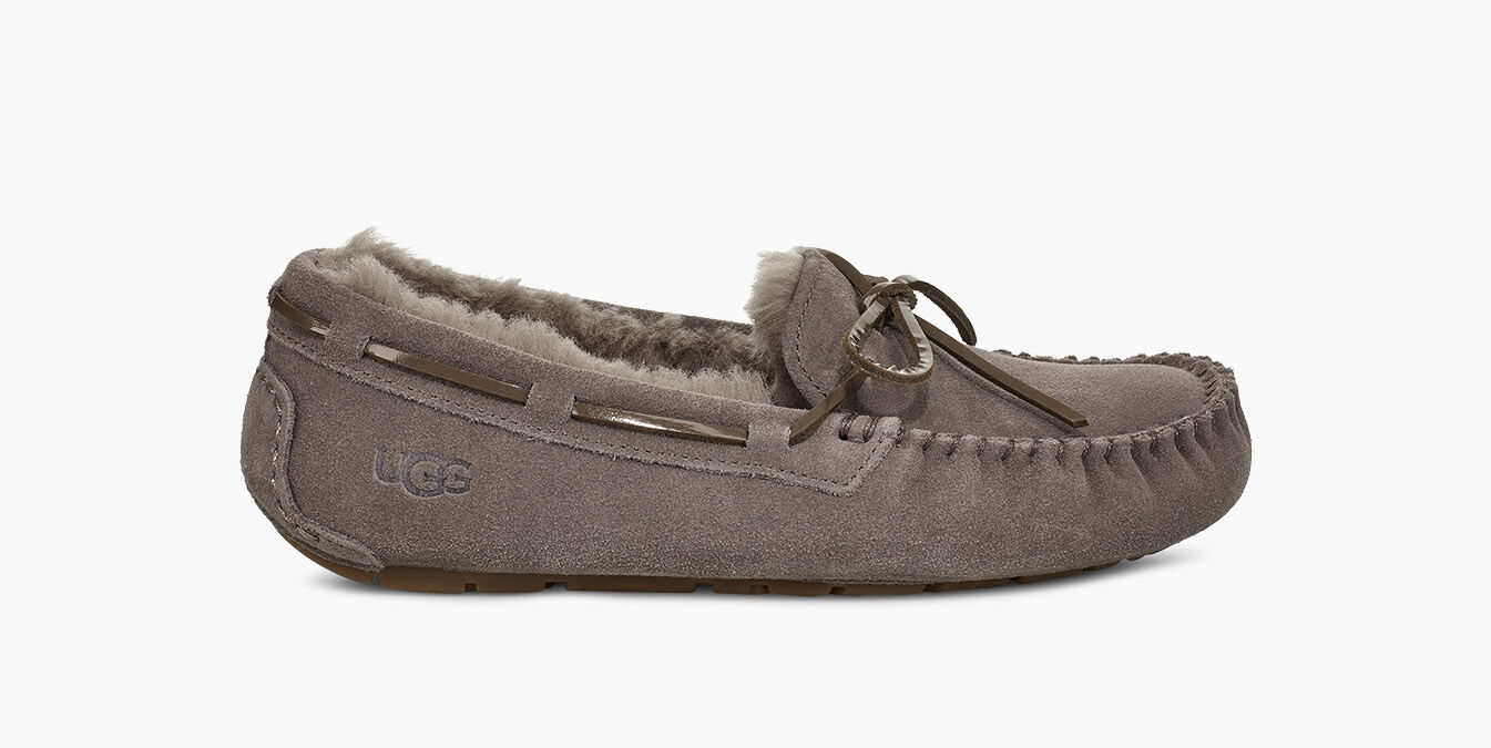 ugg dakota slipper grey