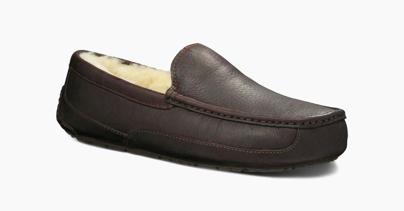 ugg ascot black leather