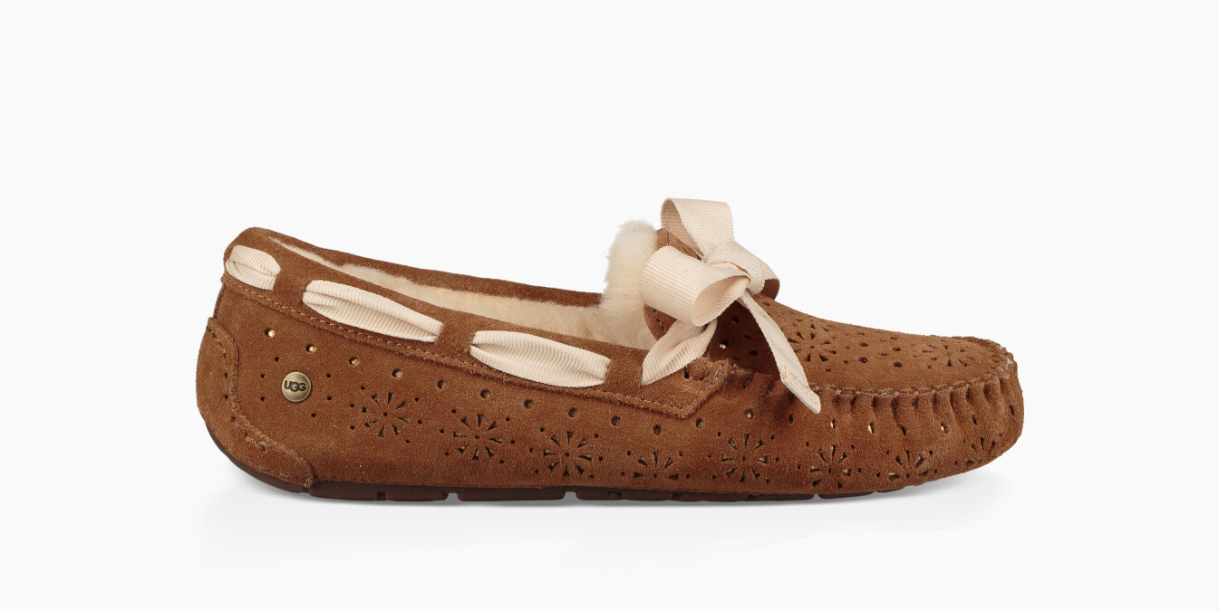 ugg womens dakota sunshine perf slipper