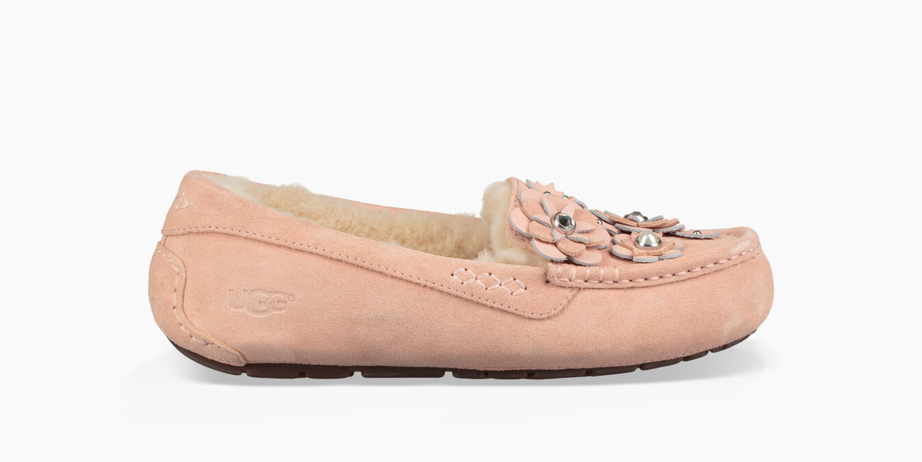 ugg ansley petal slippers