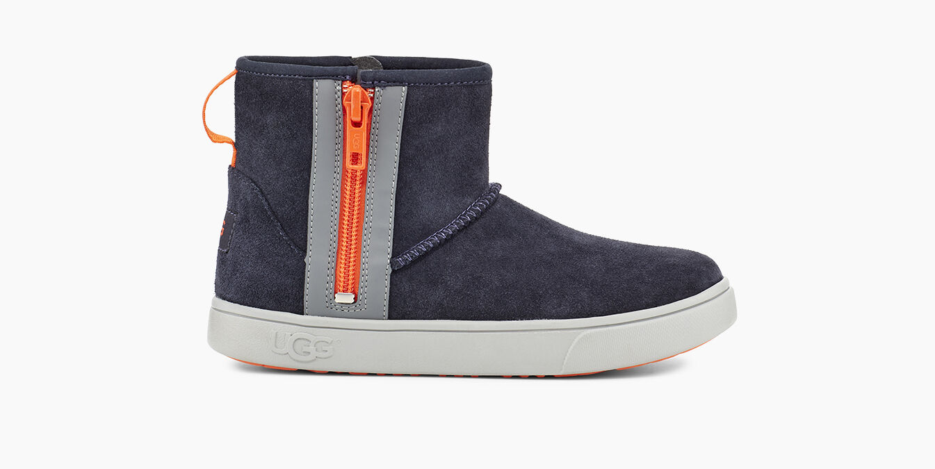 Ugg adler sneaker clearance