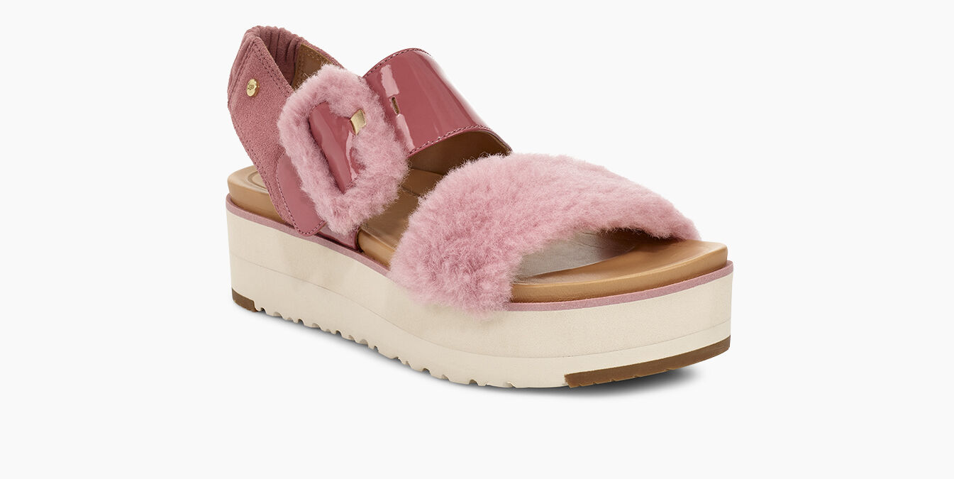 ugg le fluff sandals