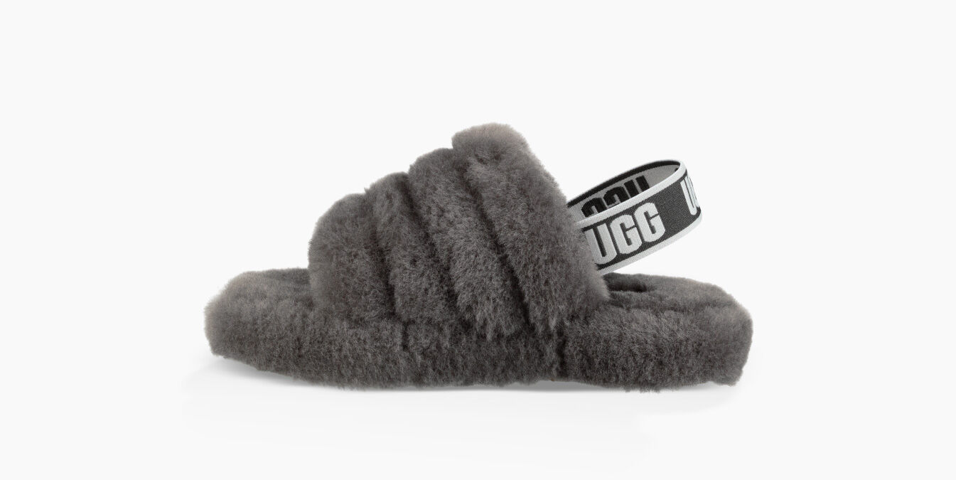 kids ugg sliders