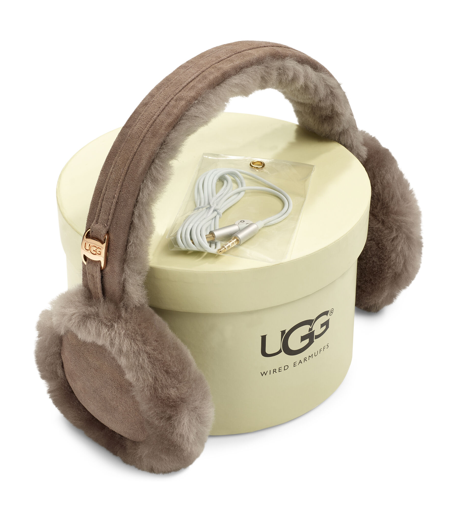 ugg classic tech earmuff