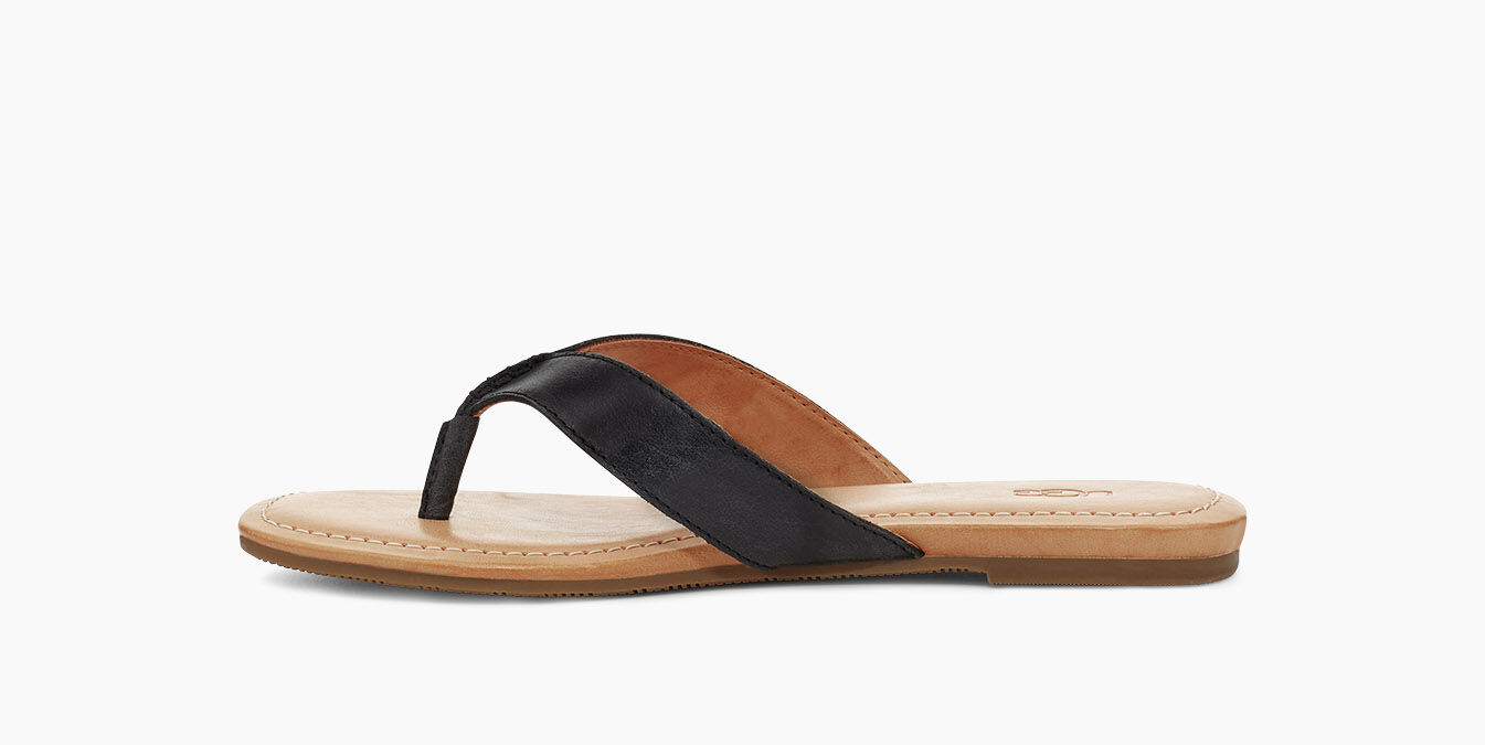 ugg flip flops womens