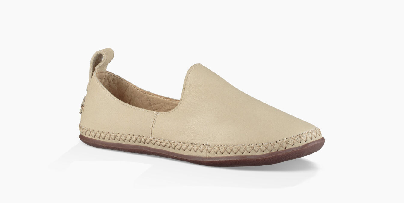 ugg delfina slipper