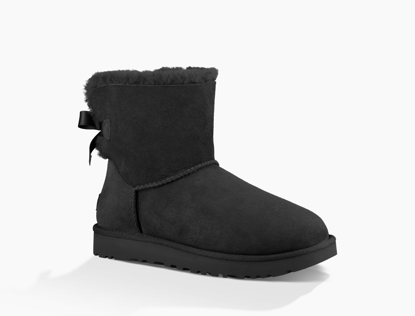 ugg bailey bow mini black