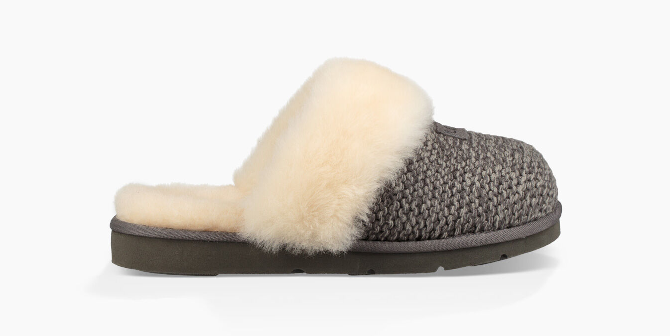 ugg cozy knit slippers