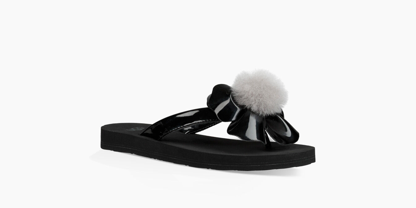 ashten toe post sandal