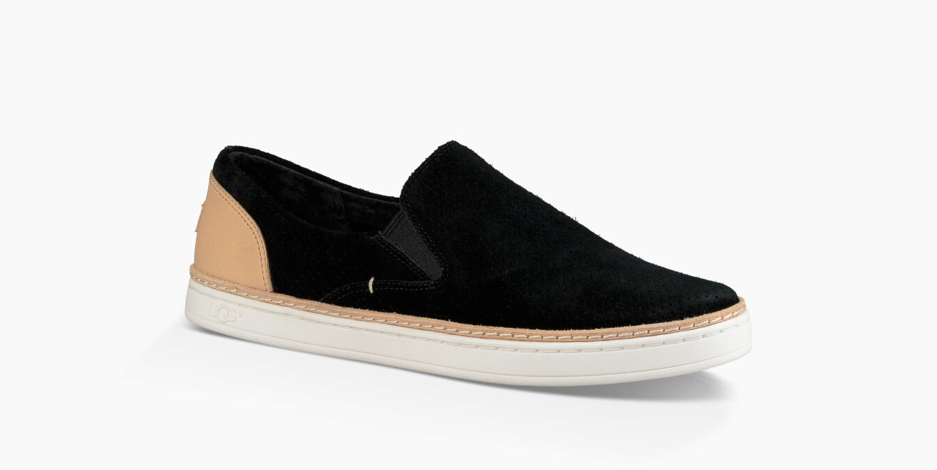 ugg adley perf black
