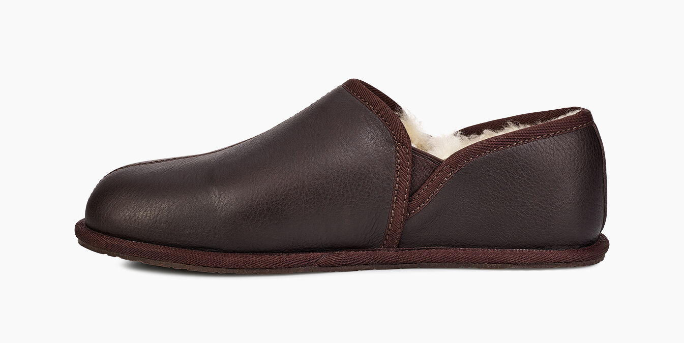 UGG® Scuff Romeo II Leather Slipper for Men UGG® UK