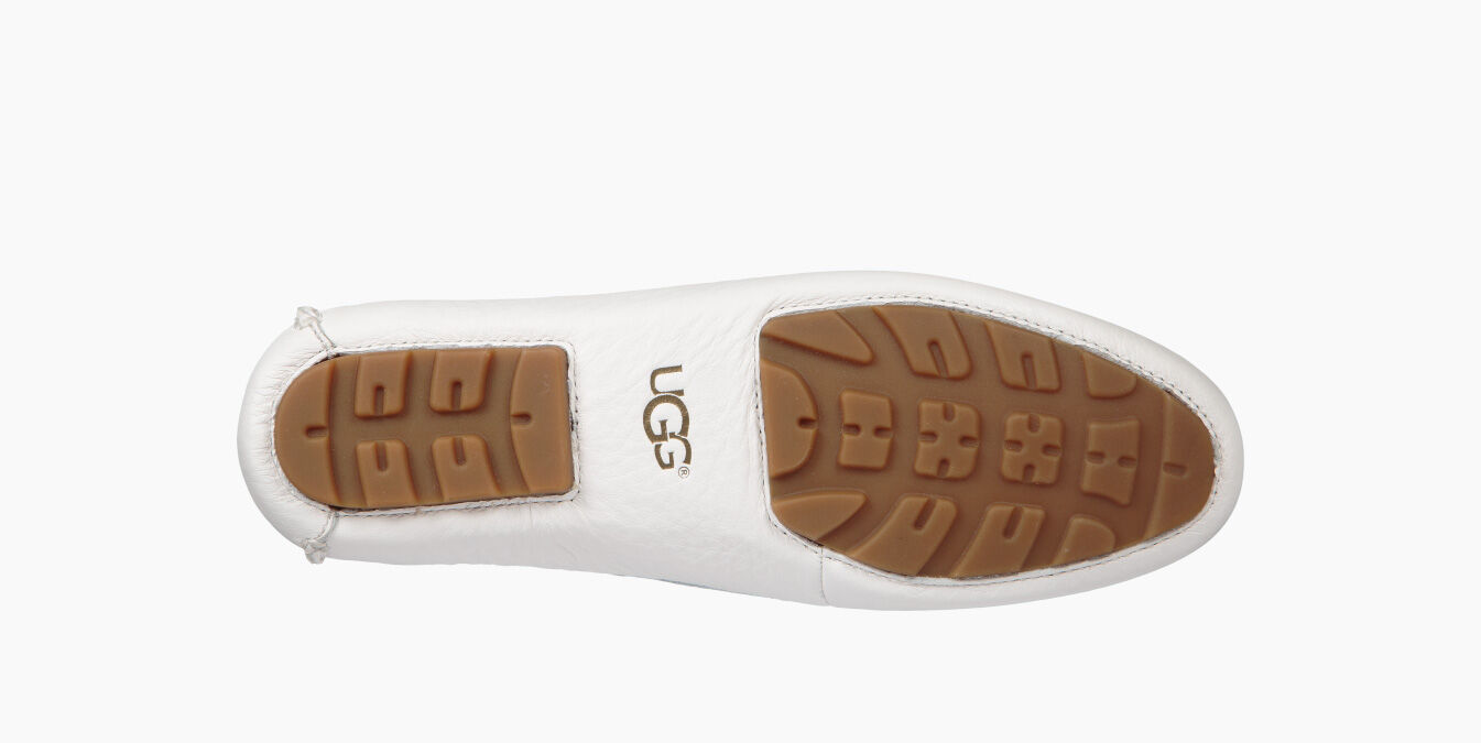 ugg clair loafer