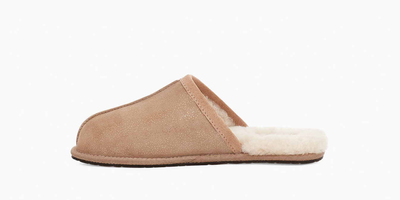 ugg w pearle slippers