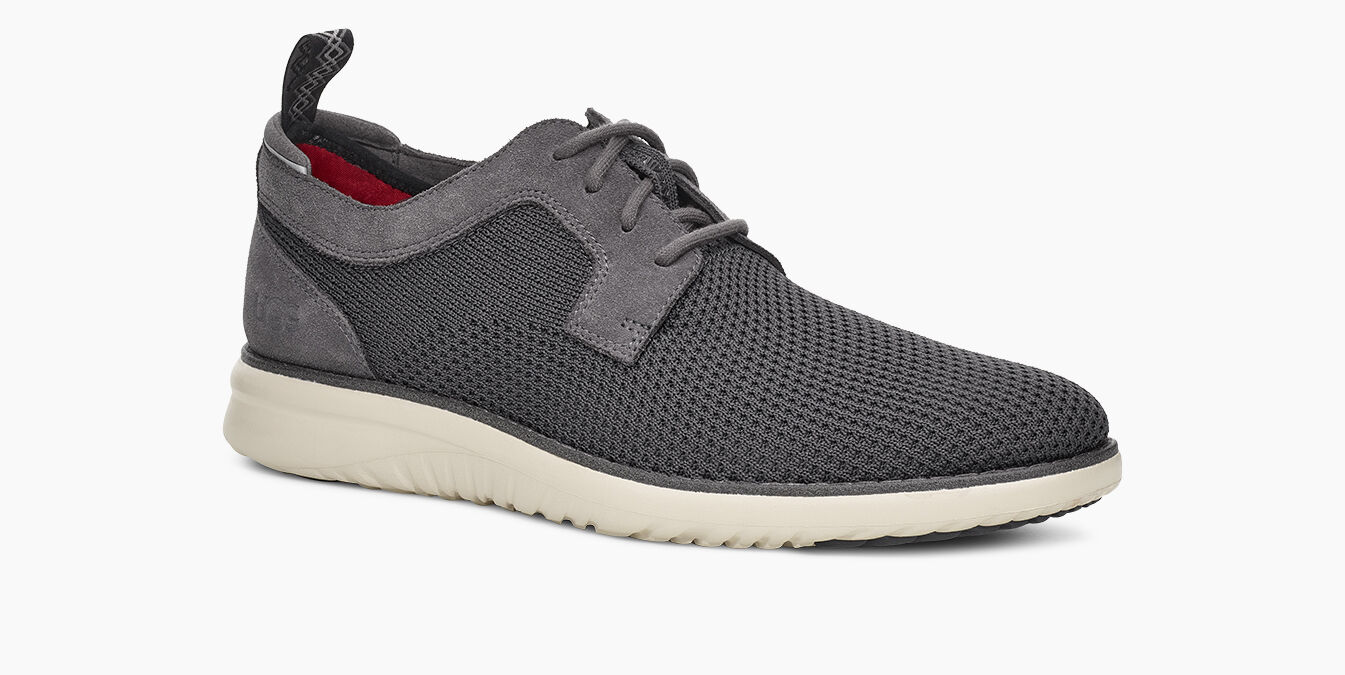 ugg hyperweave chukka