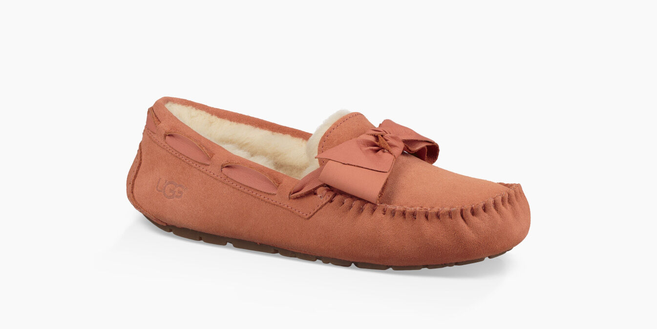 ugg dakota leather bow slipper