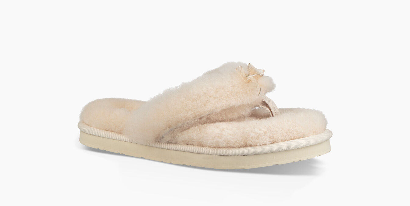 ugg flip flops women