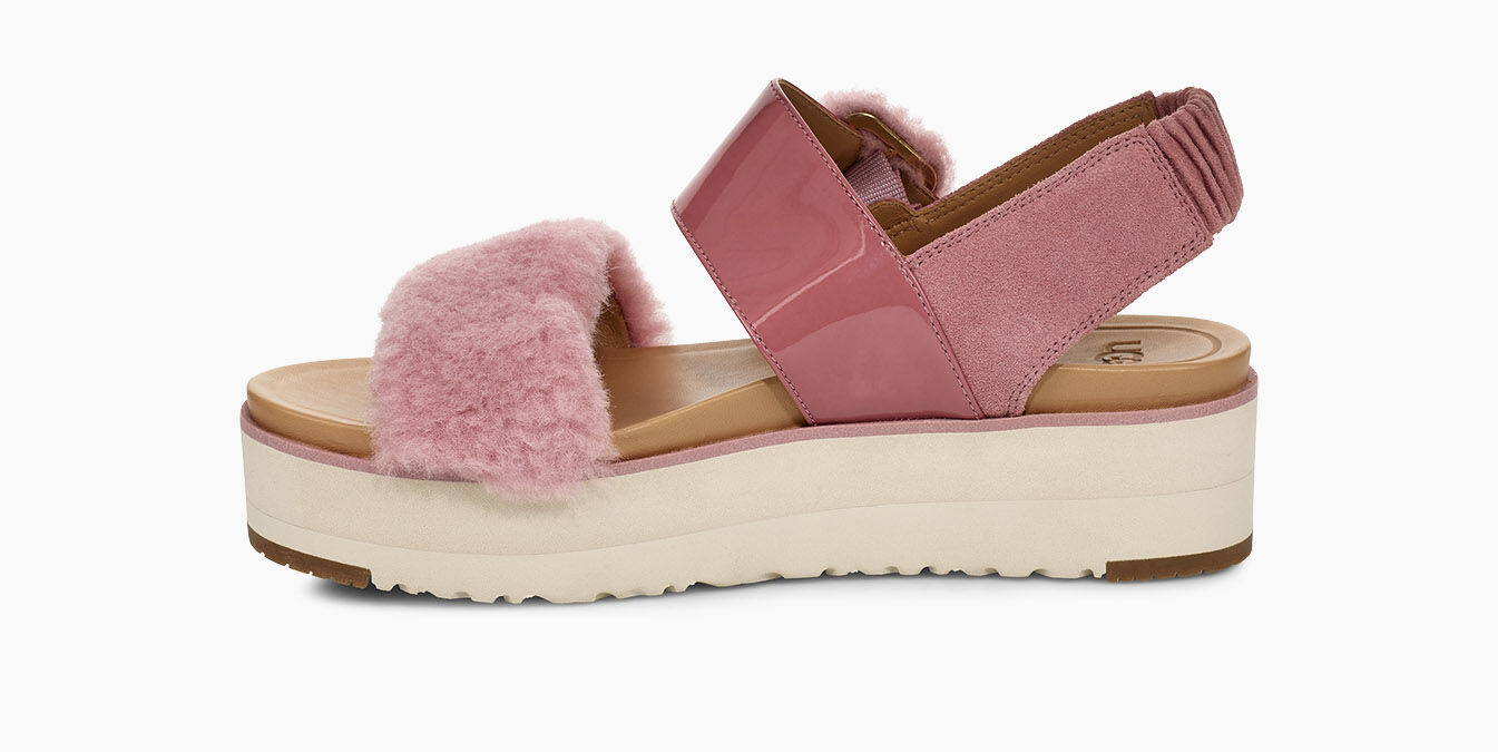 fluff chella ugg