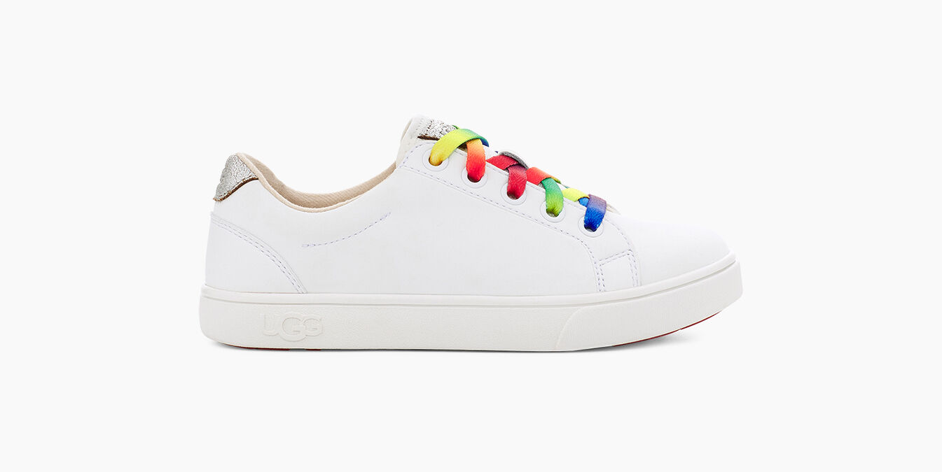 ugg zilo white
