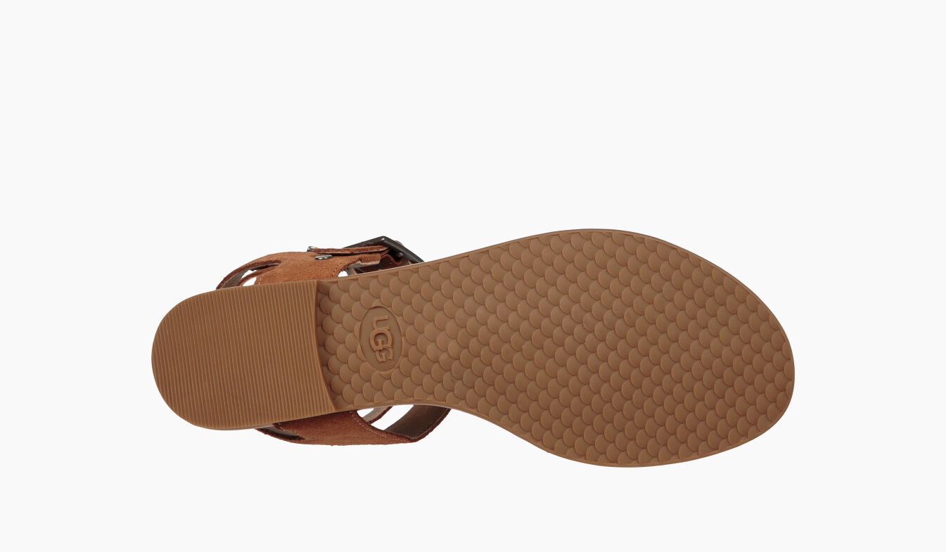 ugg lecia