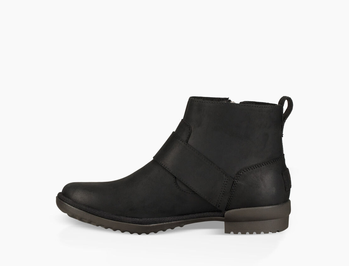 ugg cheyne ankle boot uk