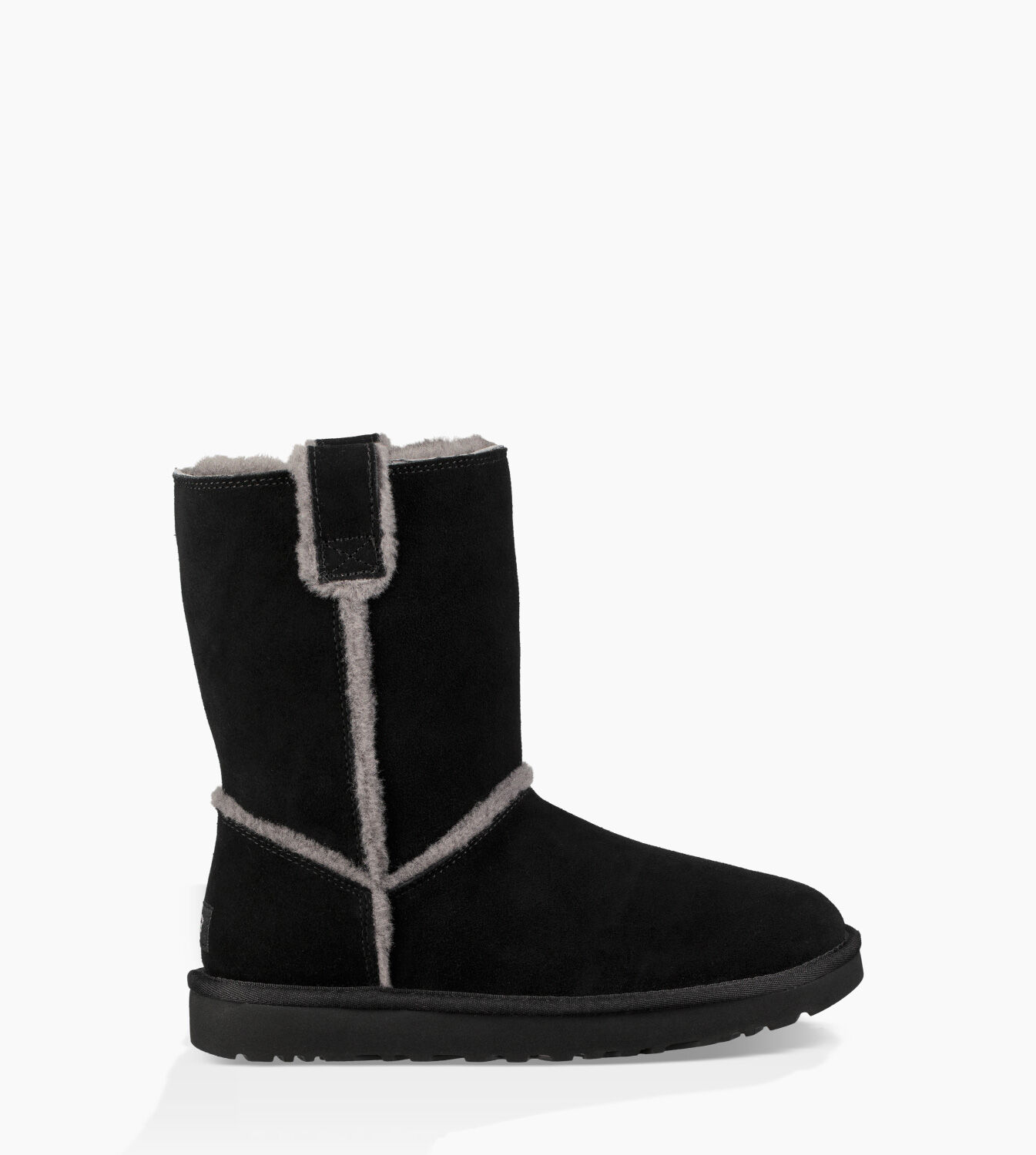 ugg short spill seam boot