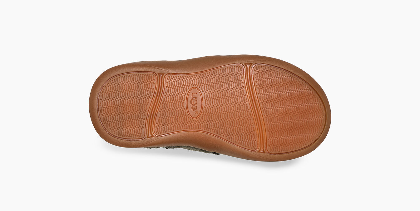 ugg kristjan chukka sneaker