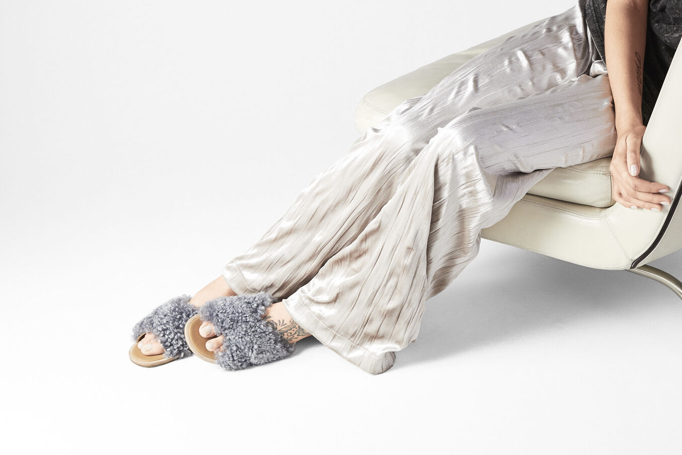 womens ugg slippers on sale