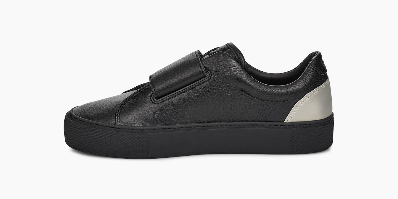 ugg neri leather sneakers