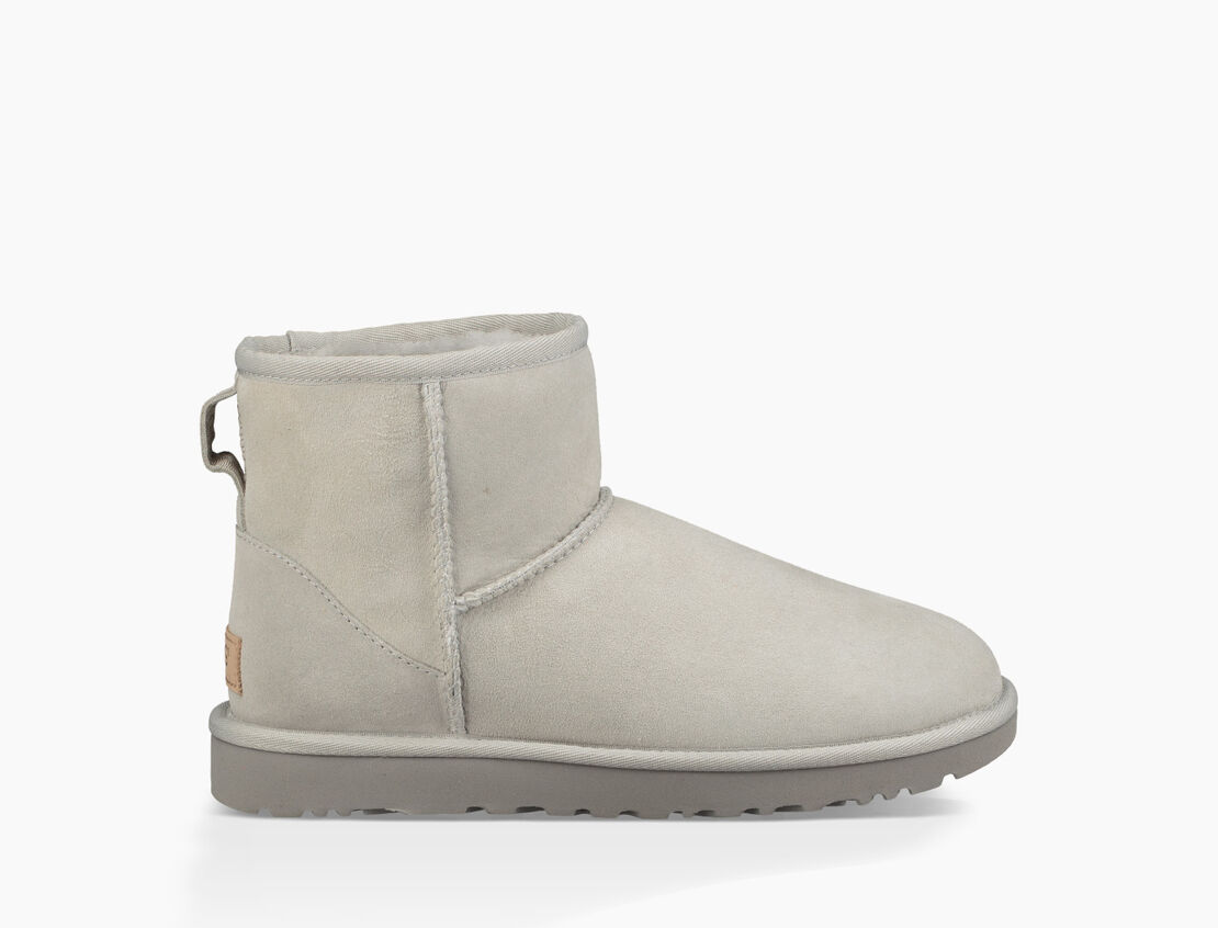 ugg femme classic mini 2