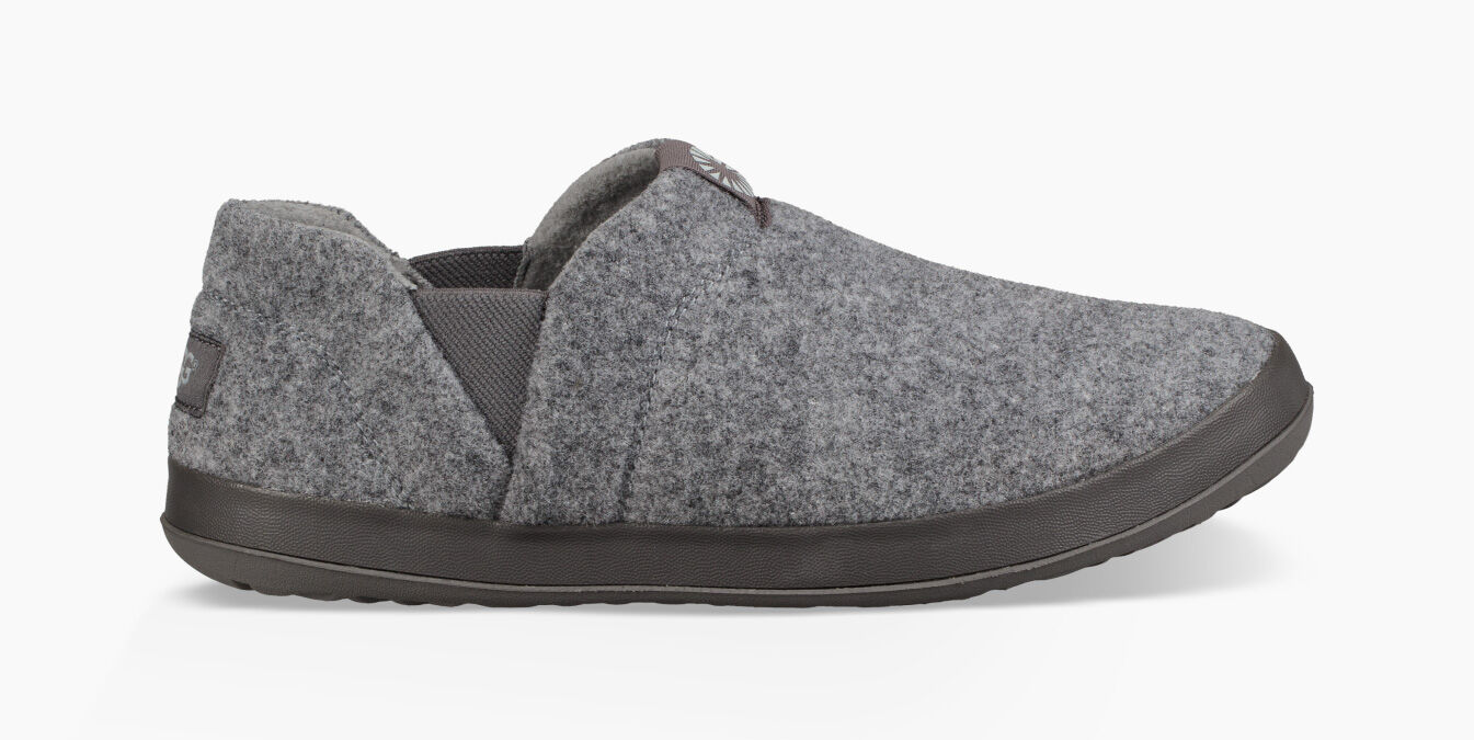 ugg men's hanz slipper