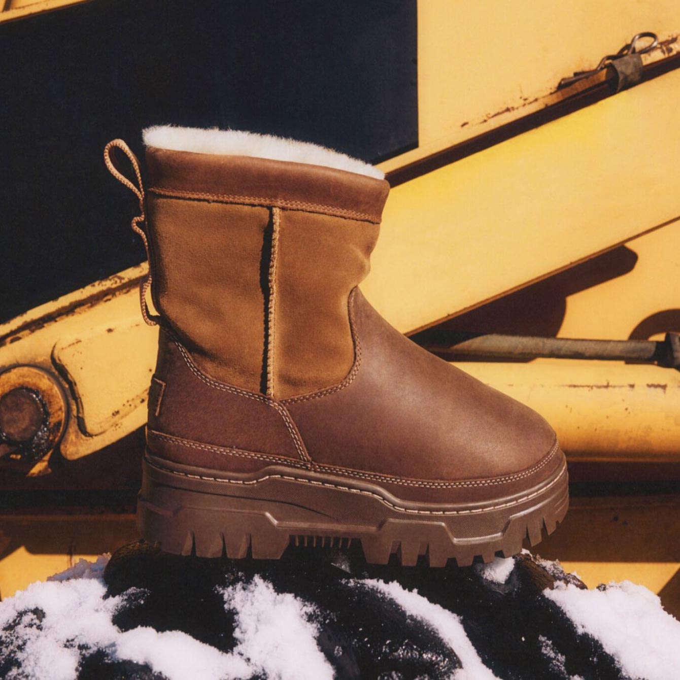 UGG® Heritage Pull-On TrailGazer Boot for Men | UGG® Norway