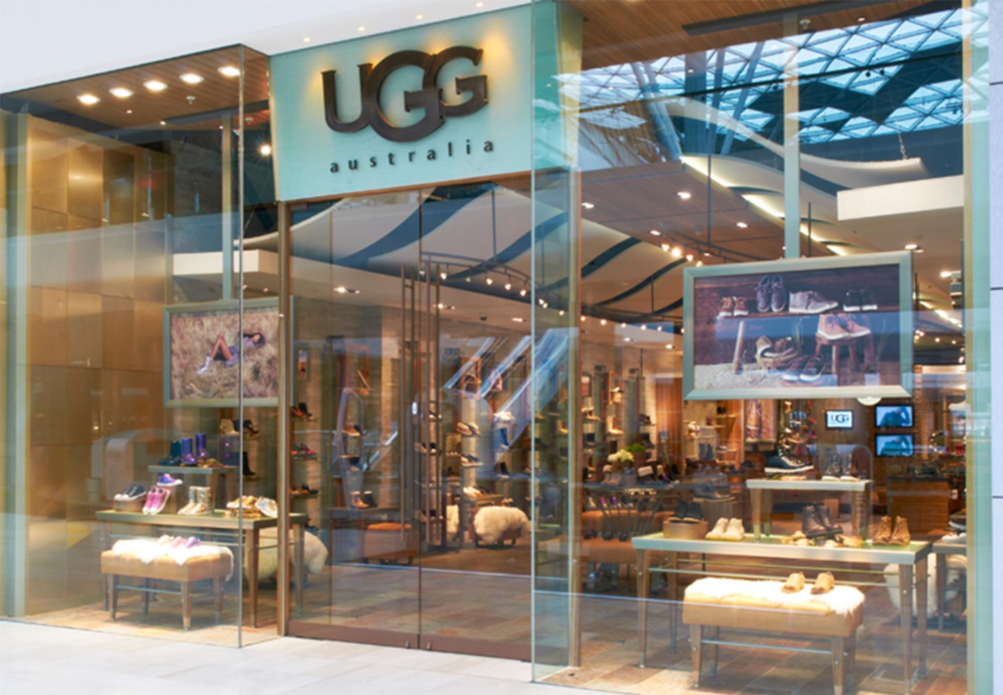 ugg boots store