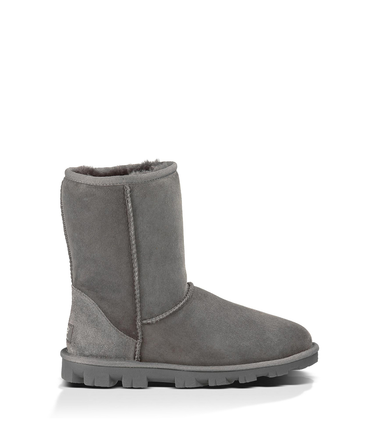 Ugg classic cuff short seal sale