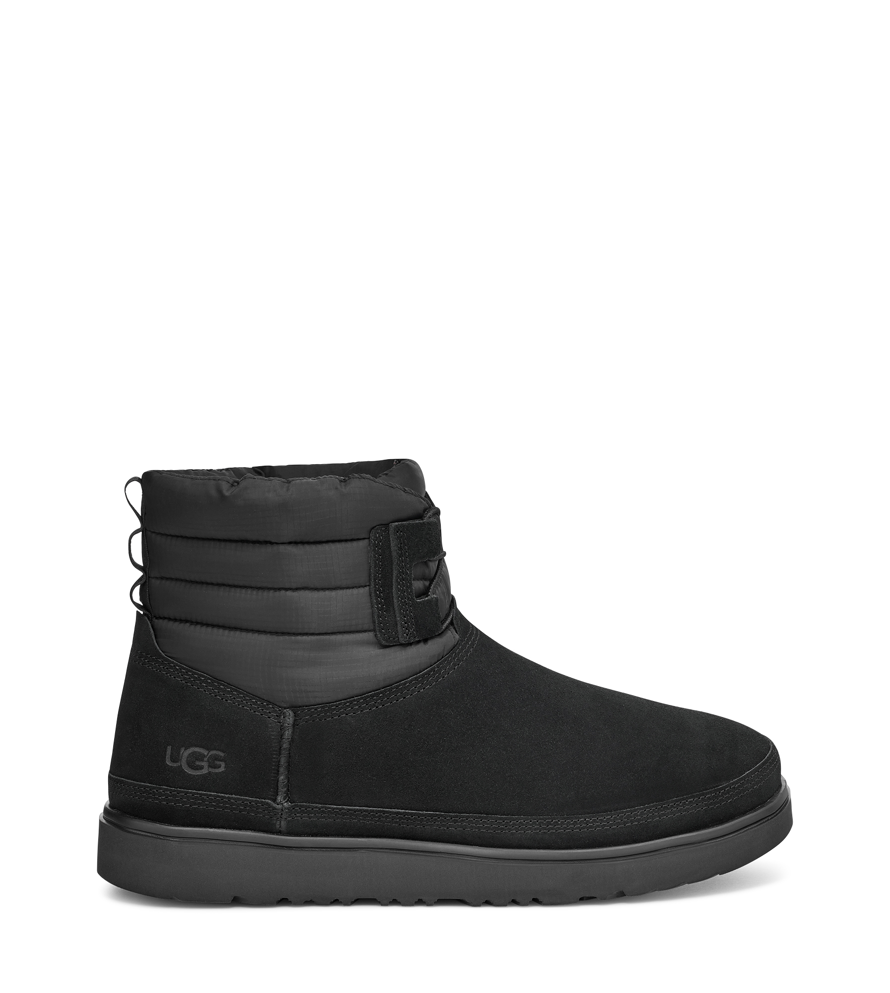 UGG Botte Classic Mini Lace Up pour Homme in Black, Taille 40