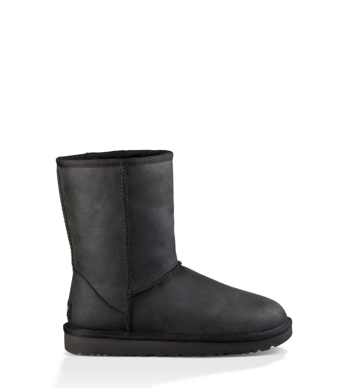 UGG Botte Classic Short Leather pour Femme in Black, Taille 39, Cuir