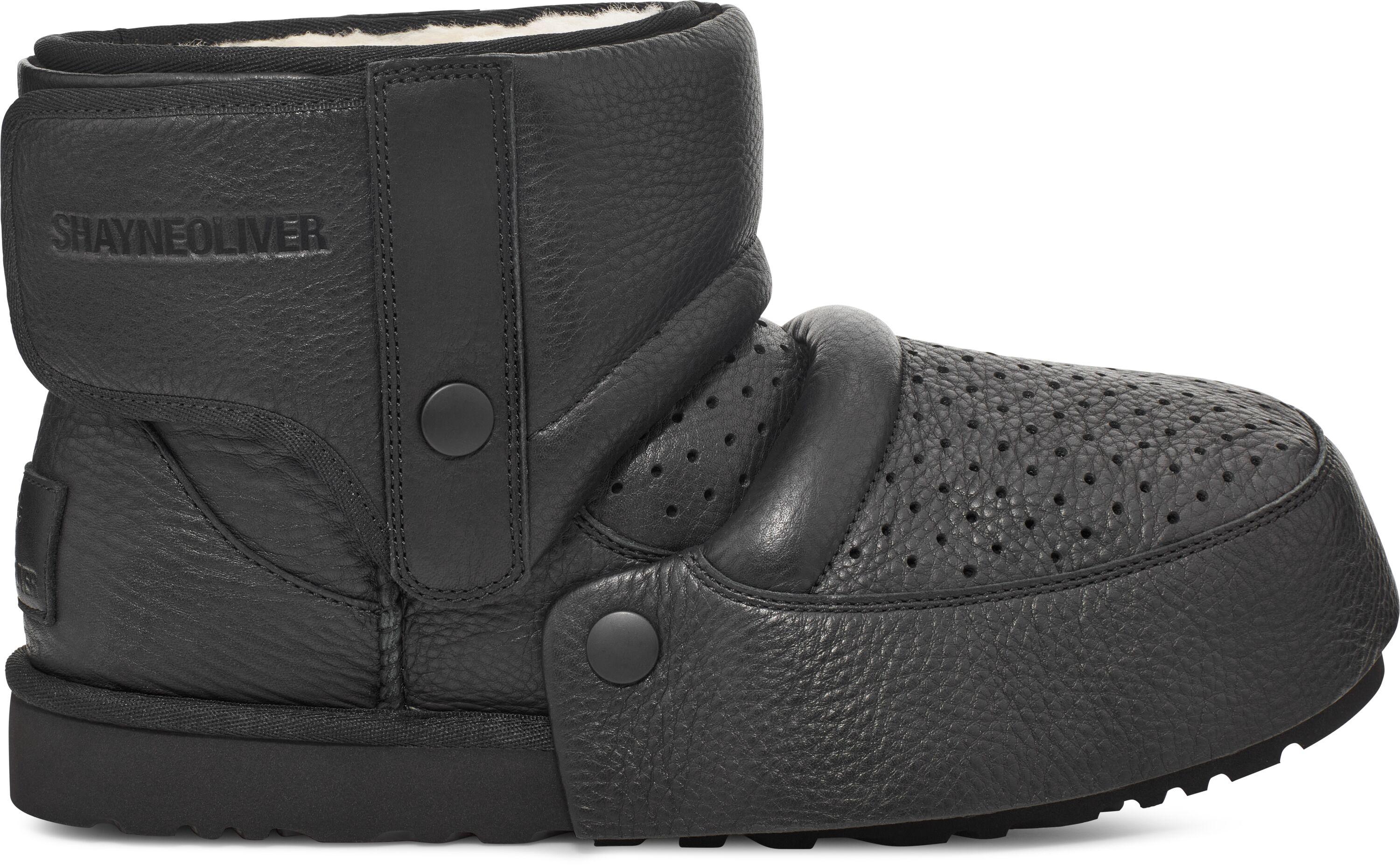 M Ugg X Shayne Oliver Mini Boot in Black, Taille 42