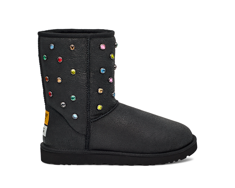 UGG UGG GALLERY DEPT. Classic Short for All UGG UK