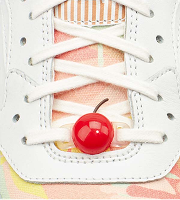 Close-up of top of CA805 x Sundae.