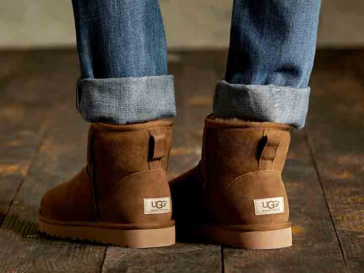 ugg classic short mini
